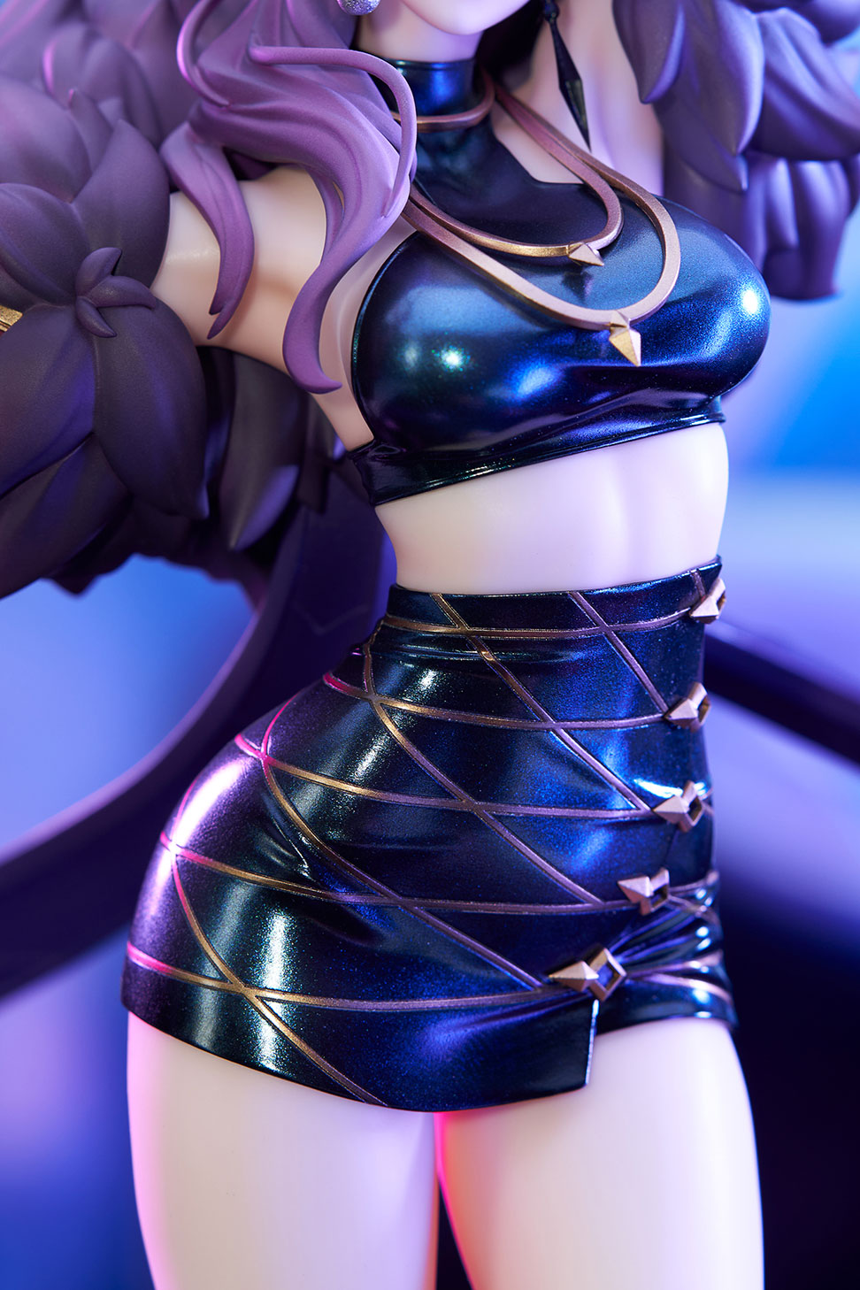 League of Legends K/DA Evelynn collectible scale model by Tokyo Figure