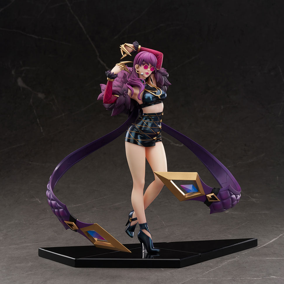 League of Legends K/DA Evelynn collectible scale model by Tokyo Figure