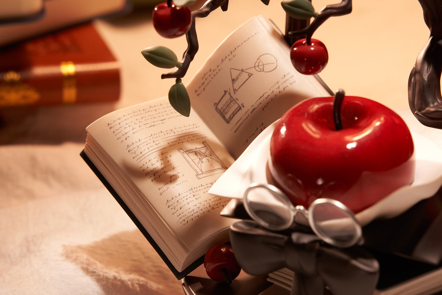 LIMEPIE Series APPLe Erudite and Juicy Ver. collectible scale model by Tokyo Figure