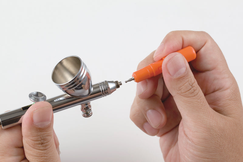 PS991 Mr. Airbrush Maintenance Set Nozzle Tool, Cleaning Cloth, Maintenance Grease by Mr. Hobby