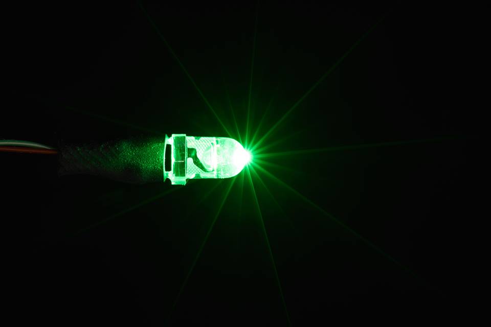 VAL-02G 3 mm Shell Type LED Green
