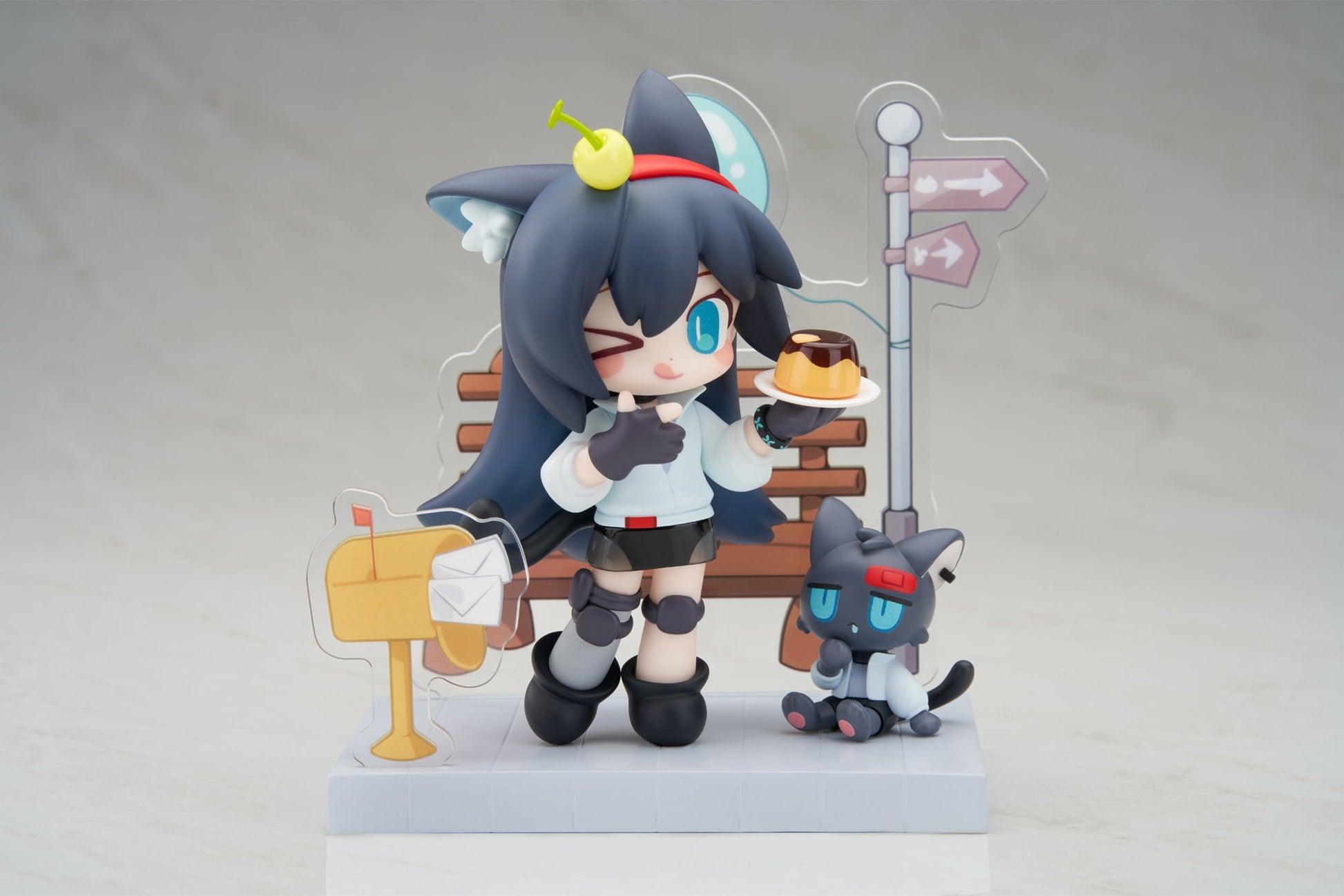 ARKNIGHTS　Would you like dessert? mini series　Blaze
 collectible scale model by Tokyo Figure