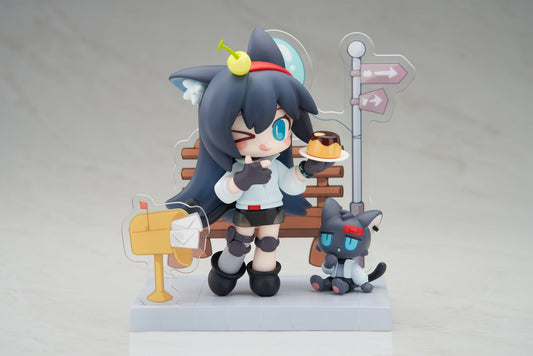 ARKNIGHTS　Would you like dessert? mini series　Blaze
 collectible scale model by Tokyo Figure