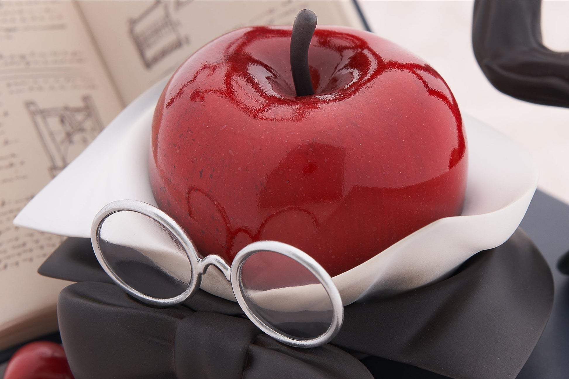 LIMEPIE Series APPLe Erudite and Juicy Ver. collectible scale model by Tokyo Figure