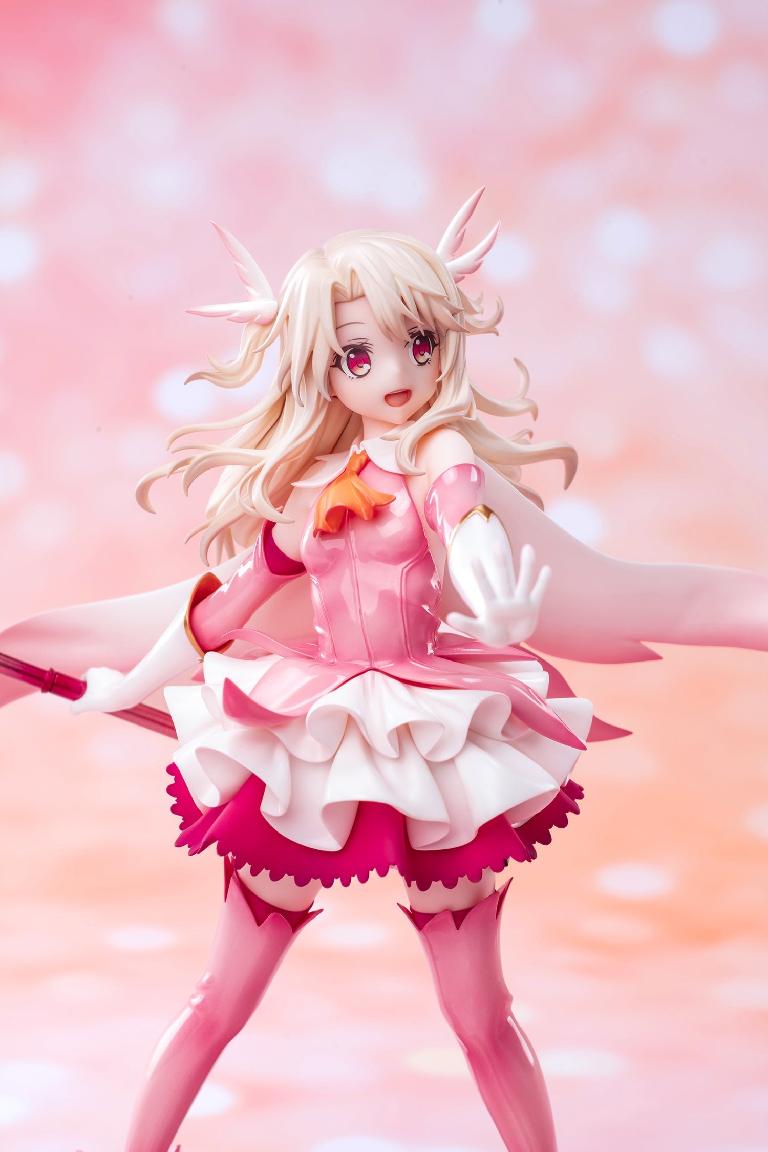 Illyasviel Von Einzbern (Illya/Caster/Archer) collectible scale model by Tokyo Figure